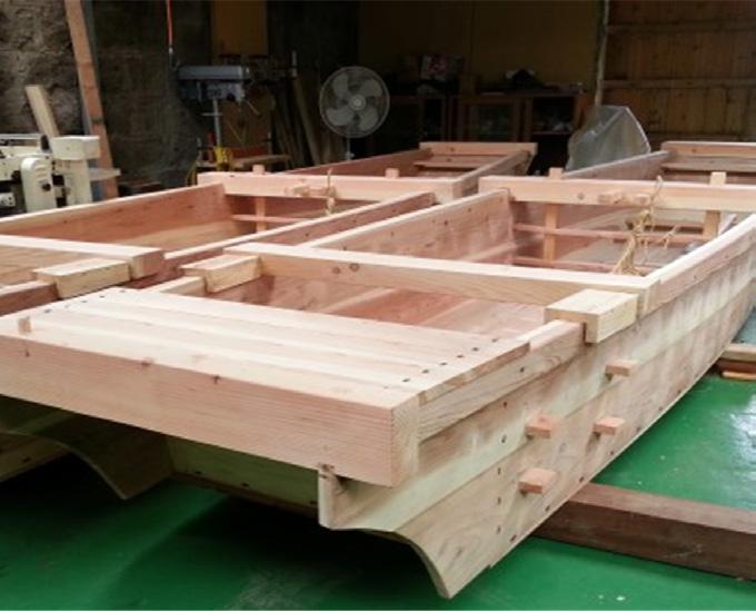 세부프로그램안내 Details 나무배제작공방 Wooden boat Workshop 이젠나도나무배제작장인 ~ 7.22( 토 )~8.