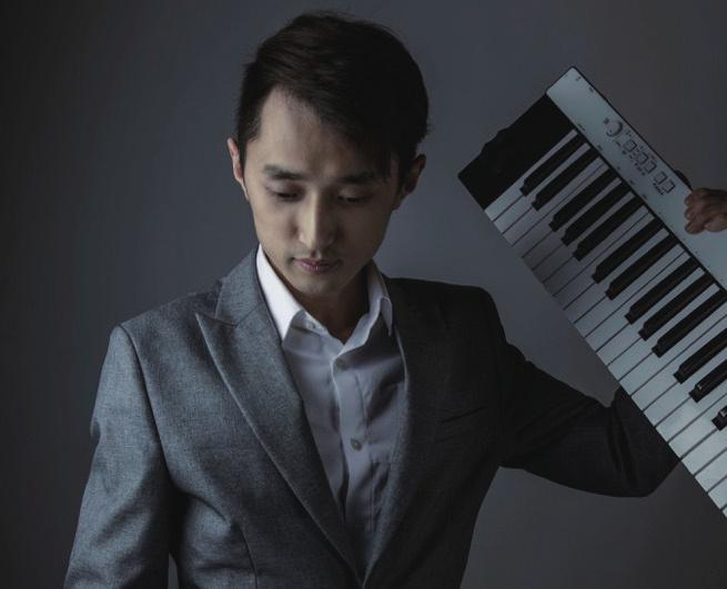 PIANO KTG 박상현 Jazz & Fusion pianist, Producer, Arranger, Composer -Berklee College of Music Bachelor degree (performance major) -미국버클리음대보컬학과스텝역임 -미국버클리음대 Achievement Scholarship 장학생 -데뷔앨범 KTG Sang