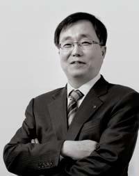 Executive Vice President 이희국 ( 주 )LG 기술협의회사장 김영기
