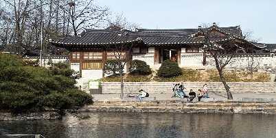 Thuyết Phong Thủy địa lý được ra đời trong thời kỳ thành lập nhà nước Choseon.