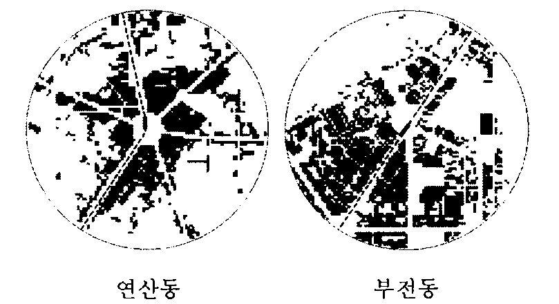 안영수ㆍ장성만ㆍ이승일 상업시설의입지패턴과관련된연구는아니지만, 안영수외(2011) 는서울시강남지역일대의도시철도역을중심으로보행로와자전거도로네트워크를중심으로 GIS 의네트워크분석을활용하여보행및자전거접근시간지도를제작하고적용시켜접근취약지역을분석하였다 ( 그림4 참조). 그림 2.