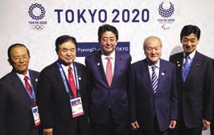 에서일본대표선수단을격려했으며, 개요는다음과같다. 2월 10일오후, 아베총리는일본올림픽위원회 (JOC) 일본선수단 주한일본대사관주최리셉션에참석하기위해, JAPAN HOUSE( 평창 ) 를방문했다.