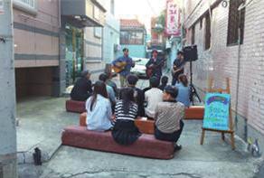 삼덕동인형마임축제조직위등 / 대구공간문화센터, YMCA 대명 2 동주민자치위원회, 물 베기예술마을협동조합등 / 물 베기축제추진위원회 대구광역시 / 내마음은콩밭, 동화 주요프로그램 국내외인형극공연, 아트바이크체험, 도자공예체험등 생활문화공연, 물