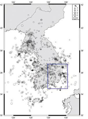 단층면해를토대로한반도에서작용하는수평최대응력방향을계산하면동북동-서남서방향 ( 약 73 ) 을나타낸다 ( 그림 4(B)).