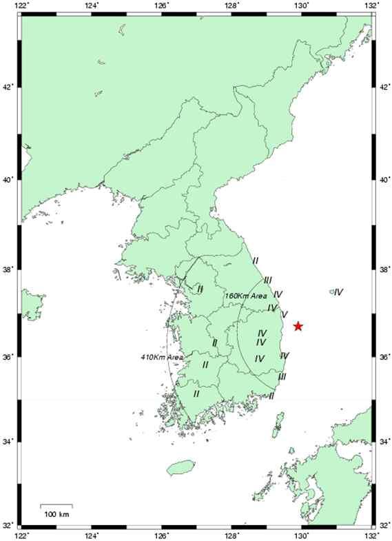 우리나라의지진활동 울진 : 건물이심하게흔들림, 거의모든사람이진동을느끼고대피한곳이있음.