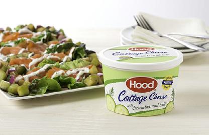 2015 제 46 호유가공협회 Cottage Cheese H.P. 후드 (H.P. Hood) 사는코티지치즈라인에오이 & 딜, 정원야채의신제품 2 종을선보인다.