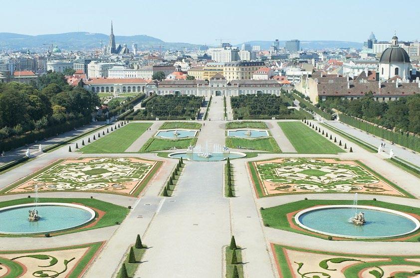 벨베데레 궁전 BELVEDERE PALACE 한때 누군가의 여름 궁전이었던 이곳은 그 자체로 박물관이 되었을 정도로 아름답다.