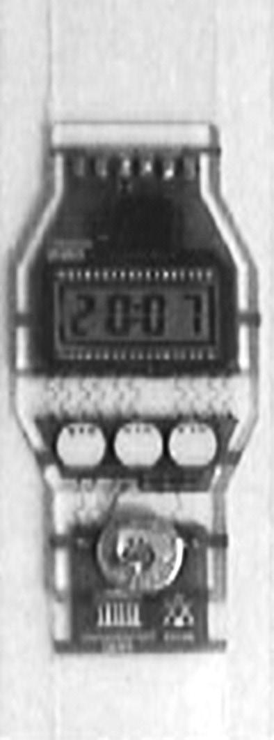 ISSUE 3 스트레쳐블디스플레이기술개발동향 그림 3-26 Rigid components 와 laser cut 스트레쳐블 metal interconnect 로만들어진스트레쳐블 watch * 출처 : Belgium