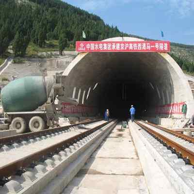 후드가설치된사례로송린바오 (Songlinbao) 터널은단선터널 (48.
