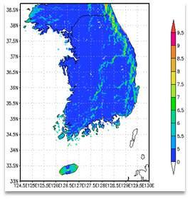 제 3 부우리나라기상기술과서비스현황 시키고정확도를개선하였다. 북한지역에너지문제완화를위하여북한지역의풍력-기상자원지도를 WRF 모델을이용하여 1km해상도로개발하였다. 기상자원지도개발기술의수출과우리나라기업의해외진출시필요한풍력-기상자원지도제공을위하여 100km해상도의저해상도전지구풍력-기상자원지도를 2000~2009년 NCEP FNL 자료를이용하여작성하였다.