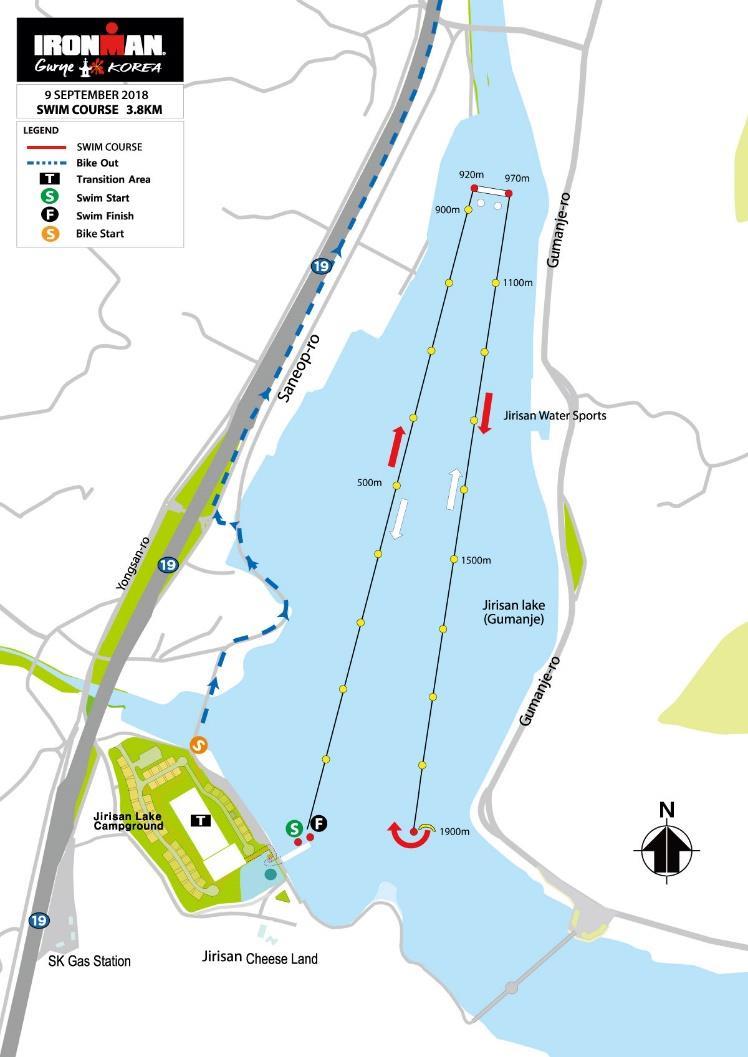 SWIM COURSE 3.8KM 컷오프시간 개인출발시간기준, 출발후 2 시간 20 분 에이지그룹선수들은롤링스타트방식으로출발하며, 출발전본인이정한수영출발그룹에맞추어 대기합니다. 수려한지리산자락아래자리잡은지리산호수에서맑고잔잔한물길을가르는 3.8km 수영으로대회를시작합니다.