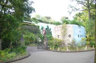 0ha 도쿄도미나토구소재시바공원은일본최초의공원으로지정된곳으로 1957년공원부지
