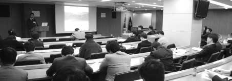 2012 년협회사업설명회개최 협회는 3월 6일, 서초동 VR빌딩회의실에서 2012년한국벤처캐피탈협회업무설명회 를개최하였다.