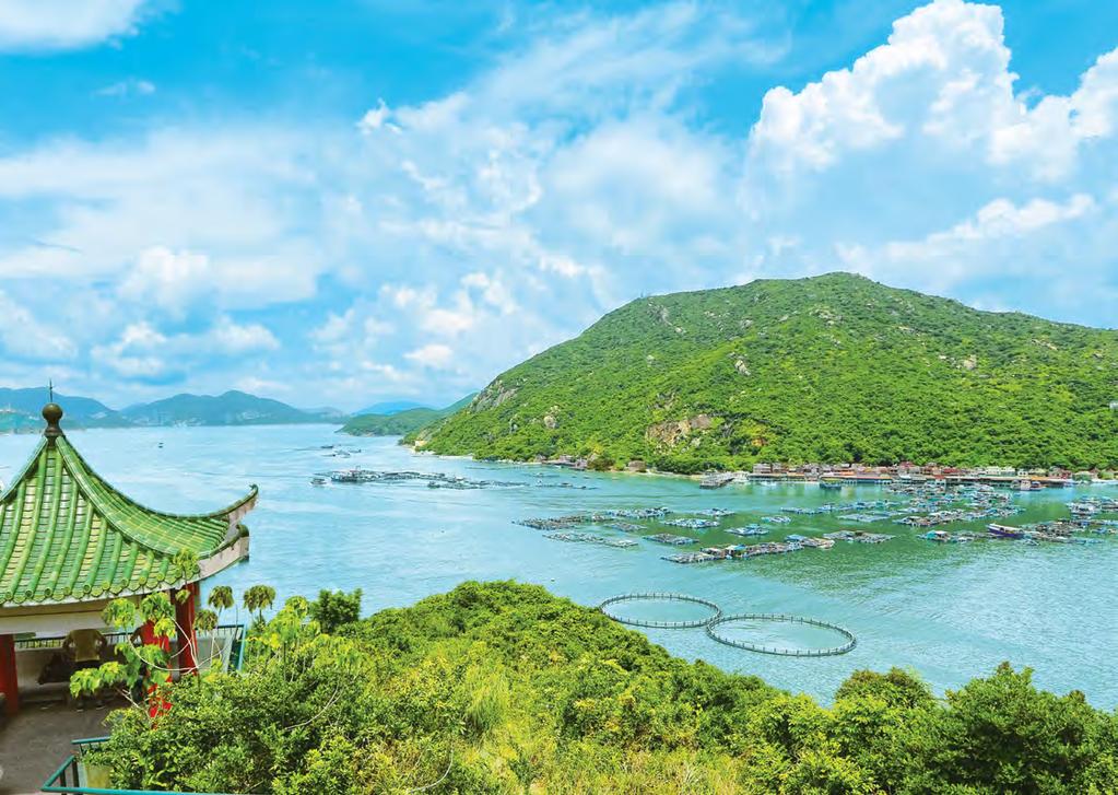 4 라마섬 훙 싱 예 해변 Hung Shing Yeh Beach ND LAMMA ISLA 고운 모래와 깨끗한 물, 아름다운 햇빛과 산뜻한 바닷바람은 수영과 일광욕을 즐기기에