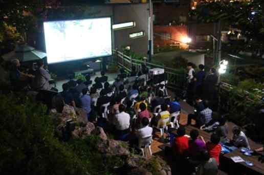 이바구나이트, 업사이클링화분만들기, 초량골목축제, 소등축제등마을축제 이벤트를개최하여지역공동체활성화를도모하고,