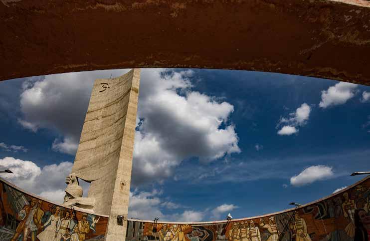 Mongolia TRAVEL 자이승승전기념탑 : 몽골의 2차세계대전승전을기념하기위해