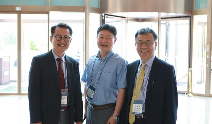 Lee(Seoul National Woo-Jong Lee(Seoul National Woon-Oh Jung(Seoul National Hee-Yeon Sunwoo (Seoul National 사회자 (Moderator) : Kwang Hee Cho(Dongguk 논문제목 (Title) Do Donors Discount Accounting