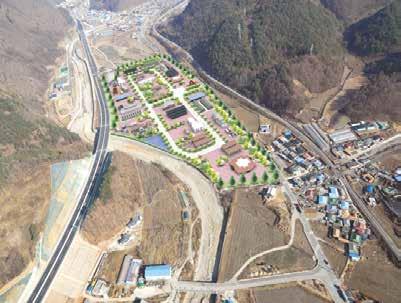 정선군 인천인천국제공항인천항 [ - 춘천 ] 경춘선복선전철 [ 경기광주 - 원주 ] 제 2 양양고속도로 정선예미 Jeongseon 가리왕산국립가리왕산자연휴양림 석방산 하이원리조트 고속도로철도항공항만 동해항 제천IC 57km, 38국도연접예미역 0.