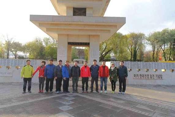 평균 50~70m( 최대깊이 120m) 의지하에수만명에달하는대규모집단생활이가능하도록만들어졌으며지금은지하