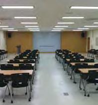 146min/140km 156min/110km Meeting Facilities 회의시설 Name of Hall Location Size(m 2 ) Theater A Hall 대강당 A 3F 293 150 B Hall 대강당 B 3F