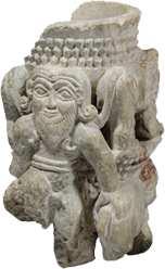 영웅과동물이떠받친컵 Cup Supported by Hero and Animals, 초기제2-3 왕조시대, 기원전 2700-2600 년 이정교한석고컵은이난나(Inanna) 여신의아들인사라(Shara) 신의신전에서발견된것으로,