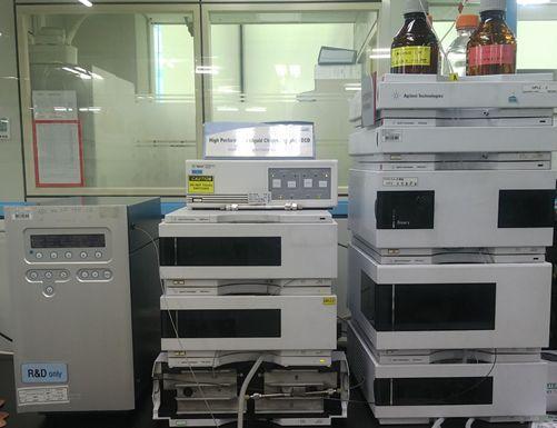 용하여측정한다. 측정장비 :HPLC-UVD ( 모델명 :Agilent1200Series) 시약 :Chromsystems(Germany) 참고치 : 1~6years:3.00~9.00mg/L 7~19years:4.40~10.40mg/L Prematurity:1.00~5.00mg/L Adult:5.00~20.