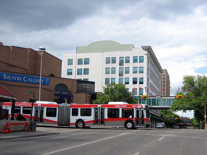 Ⅳ. BRT 운영사례및동향 1. 북미지역 1) 캐나다 1 캘거리 캘거리 BRT 는 2004 년 8월 30 일운행을시작하였으며, 2007 년 6월 25 일굴절버스가도입되기전까지기존버스를활용하였다.