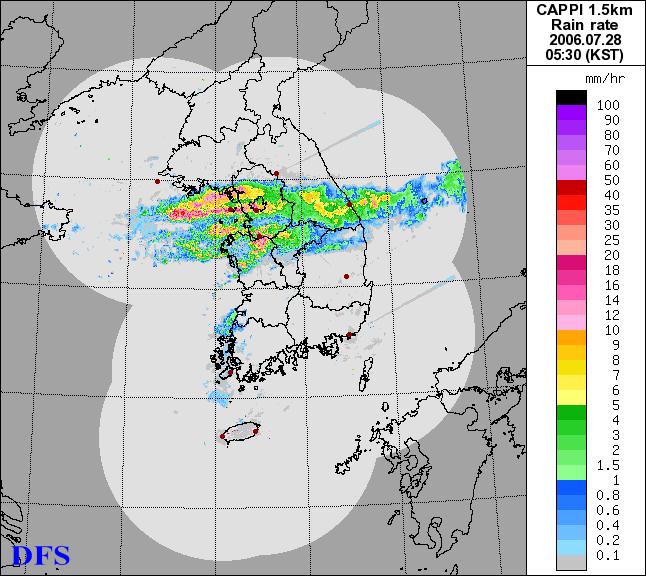 제 3 부 우리나라기상기술및서비스현황 선관악산과구덕산( 부산) 의레이더를최첨단 S-band 도플러레이더로 2005년 6월교체하여성능시험을거쳐 11 월부터정상운영하고있다. 고산의노후레이더는태풍및악기상을입체적으로조기감시하기위하여 S-band 도플러레이더로교체하여 2006년 6 월부터정상운영하고있으며, 2007 년에정상운영을목표로오성산레이더교체사업을추진하고있다.