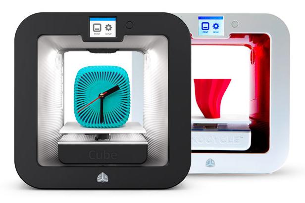 < 3D systems의 가정용 3D 프린터 Cube로 가격은 1099달러, 출처: www.cubify.
