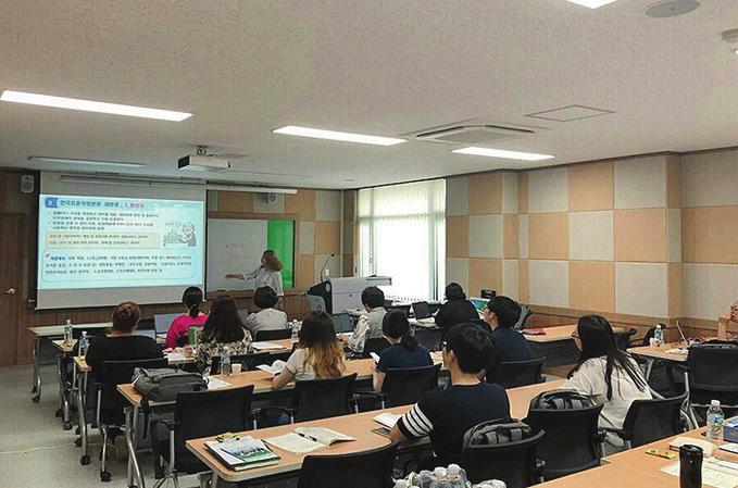 제주대학교 지역사회건강조사 조사수행 지역 시간과 정성을 들이지 않고 얻을 수 있는 결실은 없다 213년 5월 13일, 내가 지역사회건강조사 연구원으로 첫발을 내딛었던 날이다.