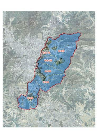 제 3 장공간구조의설정 도시공간구조계획 1. 도시공간구조현황 의왕시행정구역면적(53.972 km2) 중대부분개발제한구역(47.917 km2, 88.7%) 으로지정되어시가지확장이어려움 < 표 2-3-1> 동별개발제한구역현황 < 그림 2-3-1> 개발제한구역현황도 년도계고천동부곡동오전동내손 1 동내손 2 동청계동 개발제한구역 ( km2) 구성비 (%) 47.