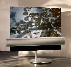QLED 협력사 (TCL 하이센스등 ) 를작년 4개사에서 7개사로확대하며시장영향력을제고 삼성전자는 The Frame TV 를통해 TV의작품화를시현하였으며기존 QLED TV(55~77 인치 ) 제품과함께