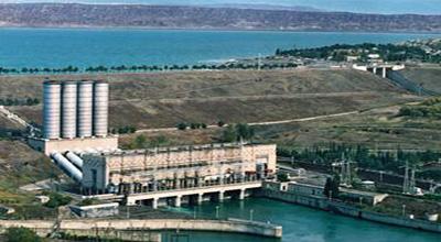 4) 수력에너지 높은수자원잠재력을보유한아제르바이잔은현재시설규모 1,000 MW에달하는 15개수력발전소를운영하고있다.