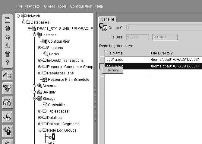 Storage Manager Oracle Enterprise Manager를사용하여리두로그파일그룹및멤버를삭제합니다. OEM Console에서다음작업을수행합니다. 1. Databases > Storage로이동합니다. 그룹을제거하려면다음작업을수행합니다. 1. Redo Log Groups 폴더를확장하고제거하려는리두로그파일그룹을선택합니다. 2.