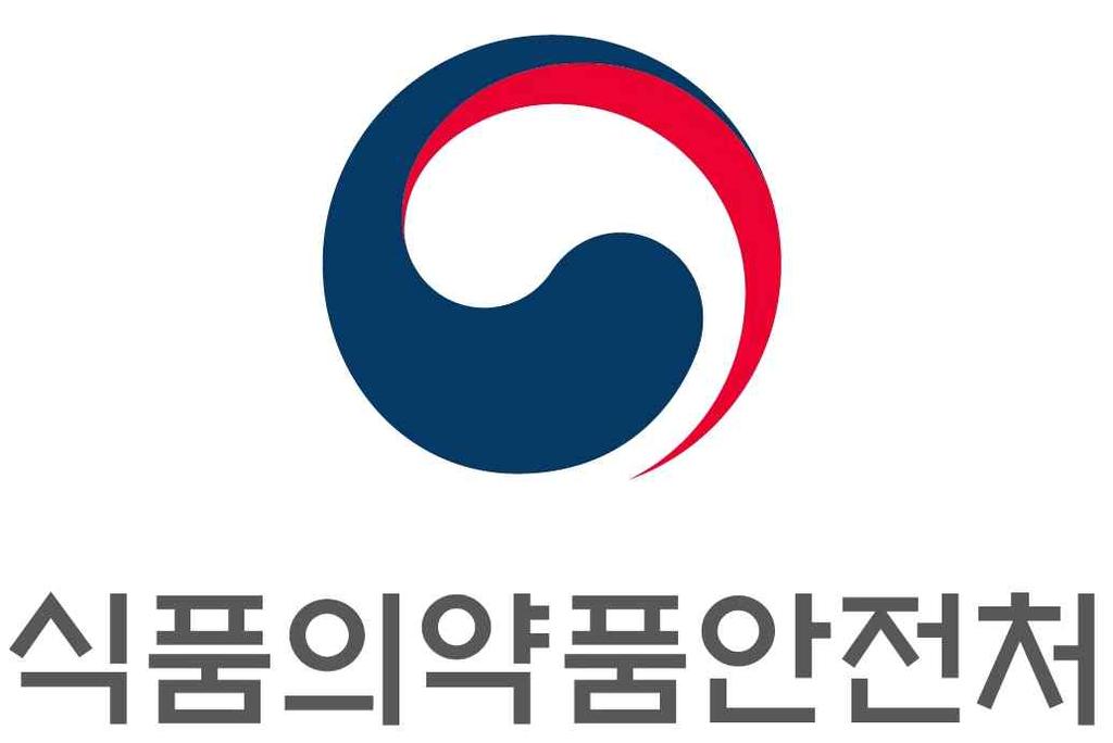 보도자료 식약처, 여성건강권실현을위한맞춤형정책추진 - 여성용품안전성은높이고정보제공은늘려안심환경조성 - 식품의약품안전처 처장류영진 는여성용품안전관리를강화하여 여성들이안심하고여성용품을사용할수있는환경조성을위한 여성건강안심프로젝트 를마련시행한다고밝혔습니다 이번프로젝트는여성들이일상생활에서밀접하게사용하고있는 식품의료제품에대한촘촘한안전망구축을통해여성건강권을