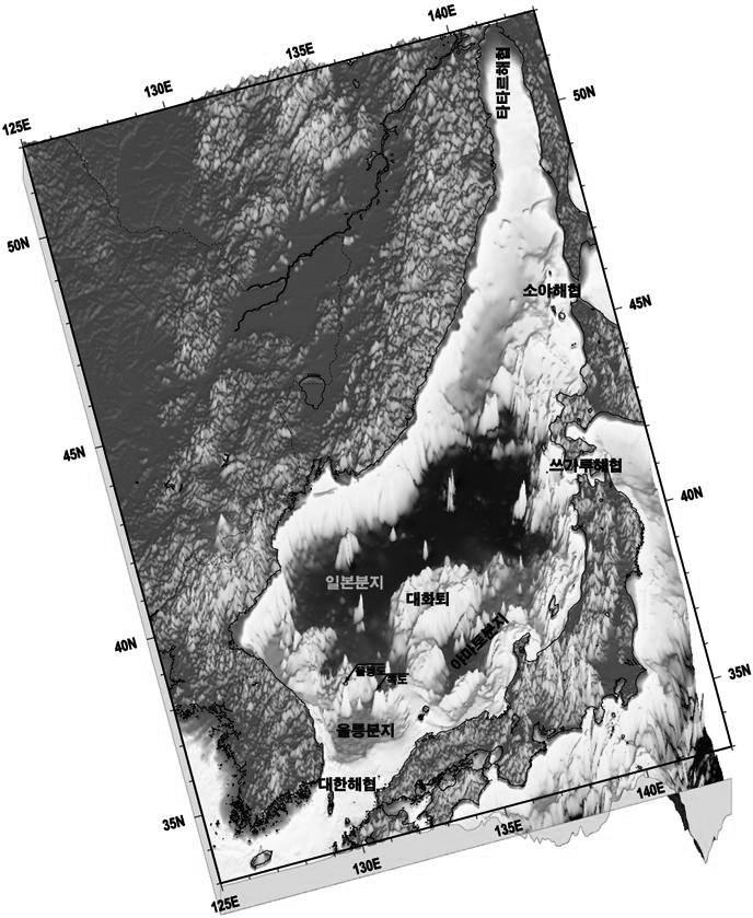 그림 1. 동해의해저지형및주요지명 해협명칭수심 (m) 폭 (km) 인접해양연결인접국가 대한해협 평균 100m 최대 220m 180 km 동중국해 동해한국, 일본 쓰가루해협평균 120m 25~40 km 동해