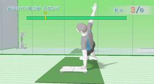 게임여가문화체험관 운영교육과정개발 3. 근력운동의종류및방법 밸런스워크 Wii 보드위에올라서 서 한쪽 다리는 들어 올리고 나머지 한쪽 다리로 섭니다.