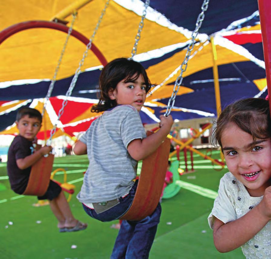 07 WWW.UNICEF.OR.KR cunicef/uni197223/khuzaie 이라크다후크난민캠프에자리한유니세프아동친화공간에는매일 100 명의어린이 이라크다후크에서온메시지 가머뭅니다.