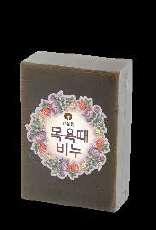 목욕때비누 천향택 95g(1장 ) 3,000 원 한살림이만드는생활문화월간지인살림이야기를새로정기구독하시는분들에게햇빛가리개 1 개를선물로드립니다. 천연유지를사용해클렌징효과가높습니다. 모든피부타입에사용이가능하며, 거품을내어온몸에문지른다음 3~5 분이지난후깨끗이헹구고때타월로가볍게때를밀어줍니다.