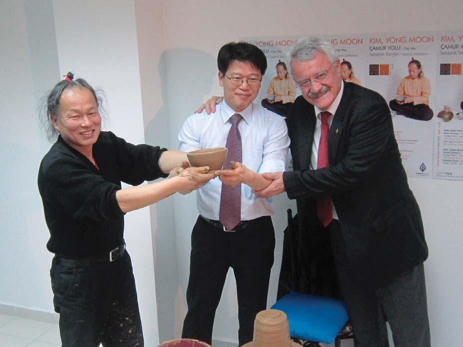 Kore Cumhuriyeti Büyükelçisi LEE Sang-kyu ve Çankaya Belediye Başkanı Bülent TANIK ile