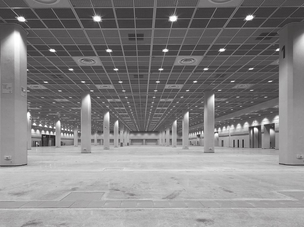 EXHIBITION HALL A Hall A 144m x 72m = 10,368m² 1층에위치한 A홀은 10,368sqm의면적으로최대 520개의부스설치가가능하며접근이용이한최적의전시공간입니다.