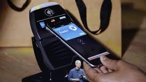 Watch를활용해서 NFC 결제가능함 매장에서 Passbook App과 Touch ID를연계해서 NFC 기술을활용해결제서비스제공하는것임 약 220,000 US