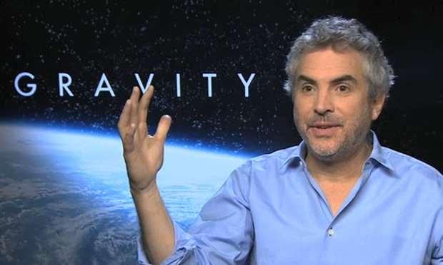 32 트랜스라틴 28 호 (2014 년 6 월 ) 멕시코대통령에게편지를보낸영화 Gravity 의감독 Alfonso Cuaró n ( 출처 : http://images.entertainment.ie/) 의질문에공식적으로답변했다. 이후여러분야의전문가와시민들이쿠아론이던진 10가지질문에자기나름의답변을이어나가고있다.