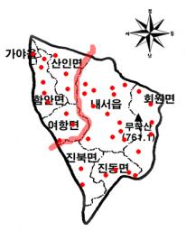 1. 지역별서식종의분류 가. 무학산 (761.1m) 해발 761.1m인무학산은태백산맥 ( 太白山脈 ) 의지맥의하나인신어산맥의정병산계의남서부말단에딸린산으로경상남도마산시에위치한다. 본권역의북쪽경계에남해고속도로가, 동쪽과남쪽경계에 77번국도가, 서쪽경계에함안천이위치한다 ( 그림 2). 그림 2. 무학산의조사지역. 경남마산시와창원시는해안에몰입하는산지도시이다.