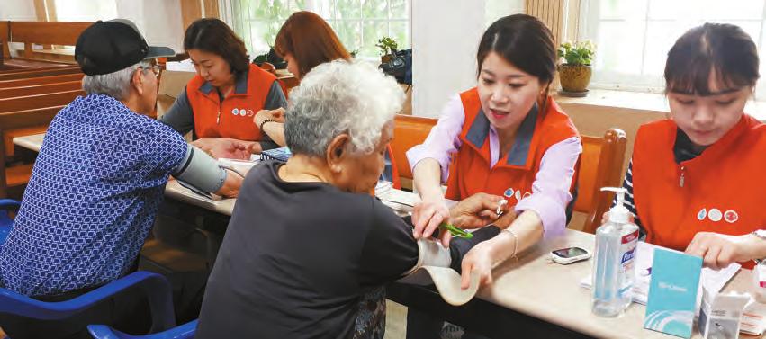 봉사처인 내일을여는집 에는약 1000 명의어르신이노인일자리사업에참여하고있다.