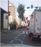 높은제한속도도로인접-방이역부근 ] [ 자전거이용자의안전미보장-청계천부근 ] 자료 : 서울특별시,