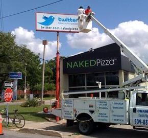 Naked Pizza 뉴올리언스의 100%