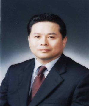 오건수 (Kun-Soo Oh) [ 정회원 ] 1989 년 2 월 : 홍익대학교건축학과 ( 공학석사 ) 1994 년 2 월 :