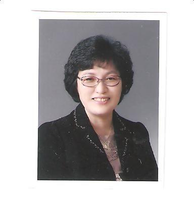 N., The menstrual attitude questionnaire, Psychosomatic Medicine, Vol.12, No.5, pp.503-512. 1980. DOI: http://dx.doi.org/10.1097/00006842-198009000-00005 [35] Moos, R. H.