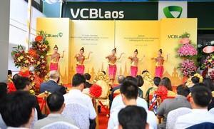 페이지 8 / 20 Vietcombank 첫해외자은행라오스에설립 혼다베트남, 4-9 월기의자전거판매량 12 % 증가점유율 76 % 이상 Vietcombank는라오스의수도비엔티안에 100 % 출자한자은행을설립하여 19 일에개관했다. 자은행 Vietcombank Laos는 Vietcombank에있어서첫해외자은행으로자본금은 8000 만 USD.